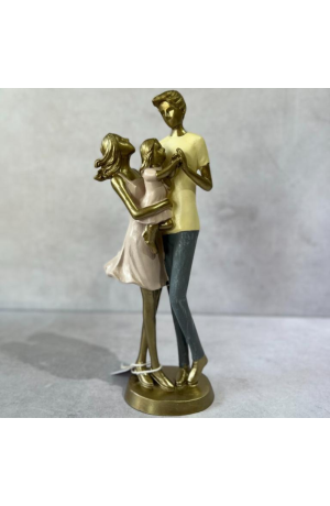 Escultura Casal com Filho em Resina