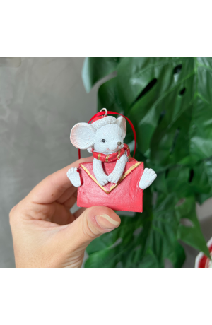Enfeite para Pendurar Rato Noel com Envelope de Resina